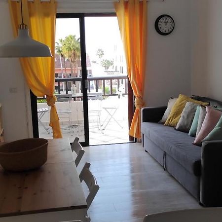 Апартаменты Ocean And Pool View - Apartamento Parque Santiago 2 Арона Экстерьер фото