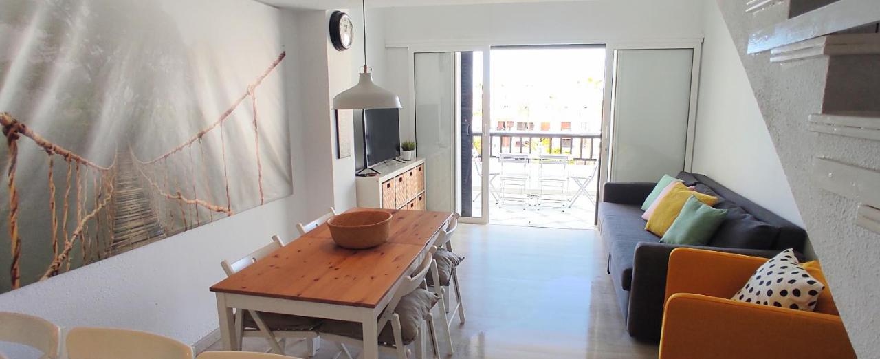 Апартаменты Ocean And Pool View - Apartamento Parque Santiago 2 Арона Экстерьер фото